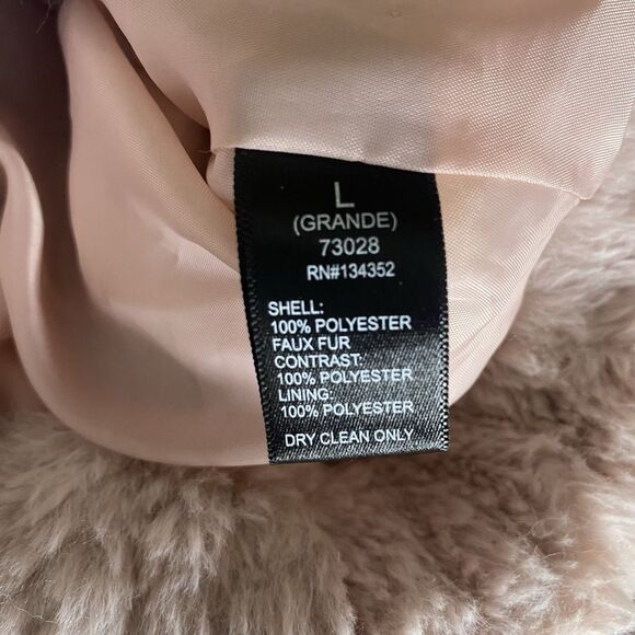 AMBIANCE Outerwear Faux Fur Jacket Hoodie Plush Cropped Zip Coat Womens L Pink - Picture 6 of 6